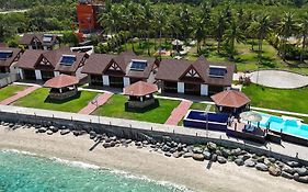 Utopia Beachfront Vacation Club